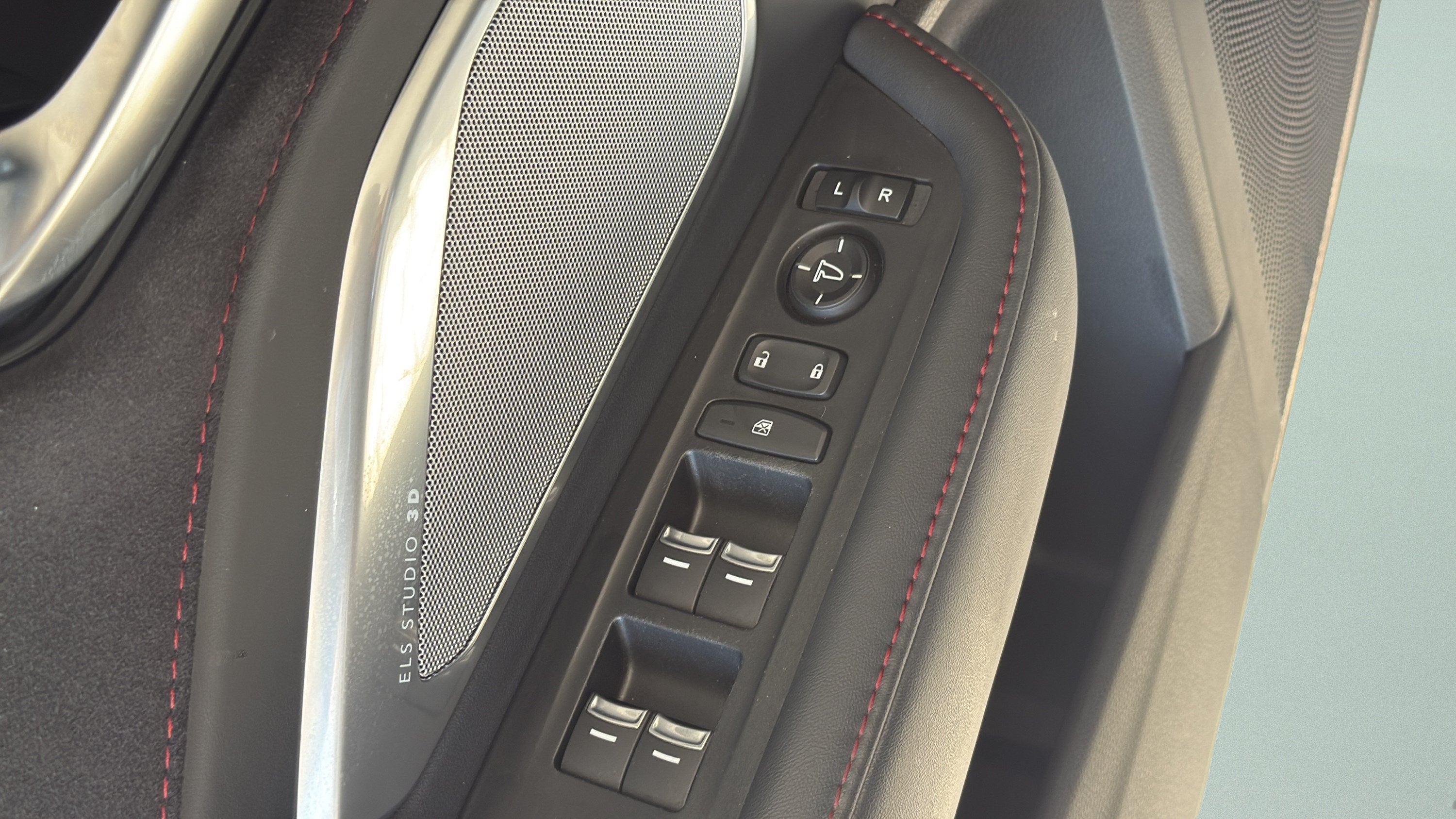 2023 Acura RDX w/A-Spec Package