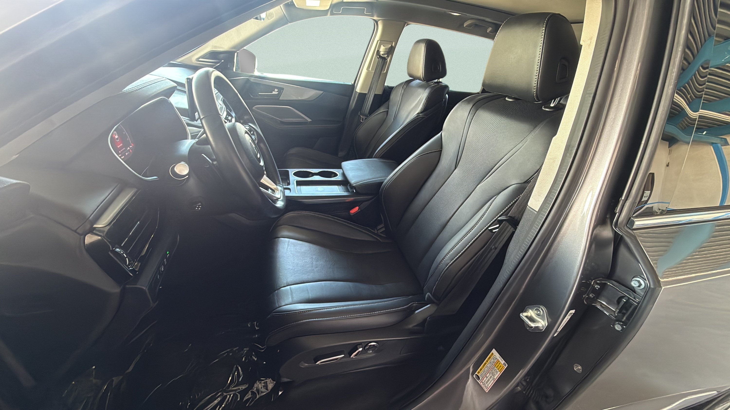 2025 Acura MDX w/Technology Package