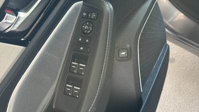 2025 Acura MDX w/Technology Package