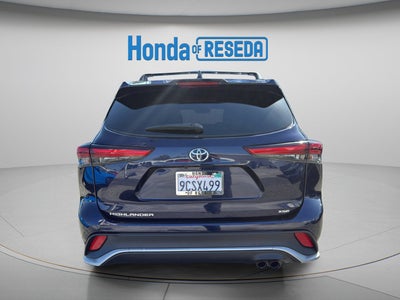 2022 Toyota Highlander XSE