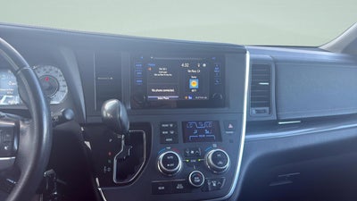 2017 Toyota Sienna SE