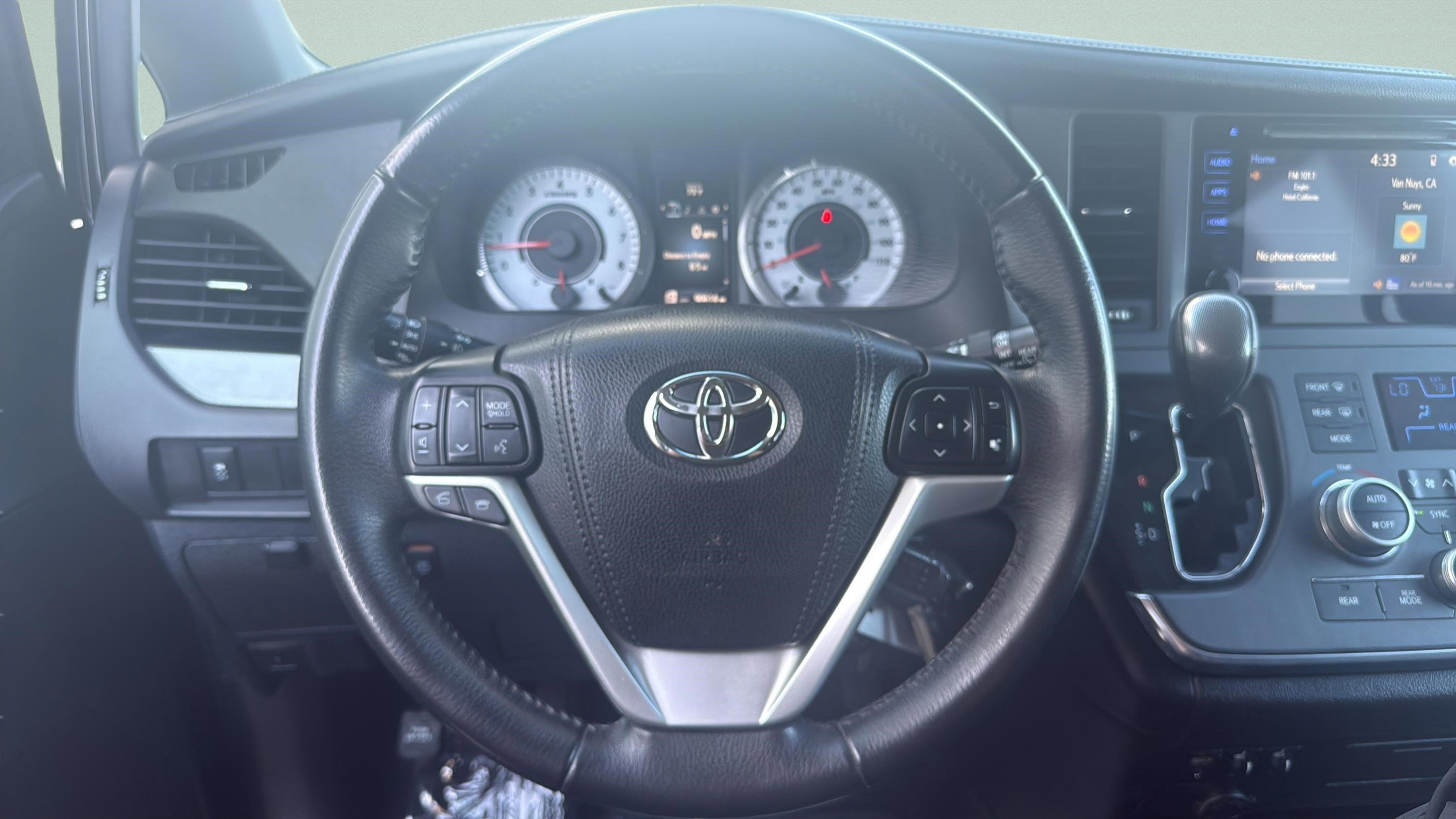 2017 Toyota Sienna SE