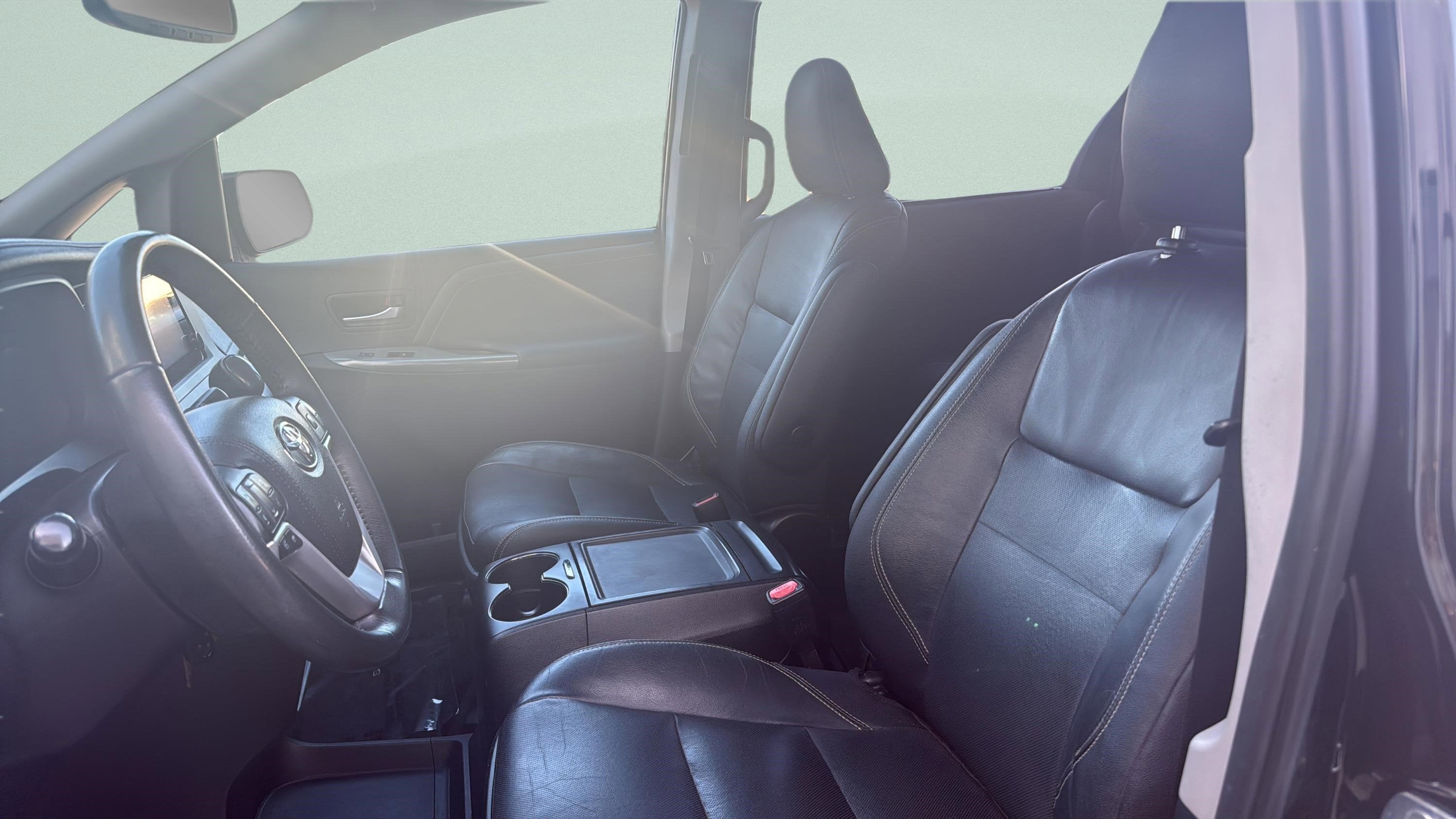 2017 Toyota Sienna SE