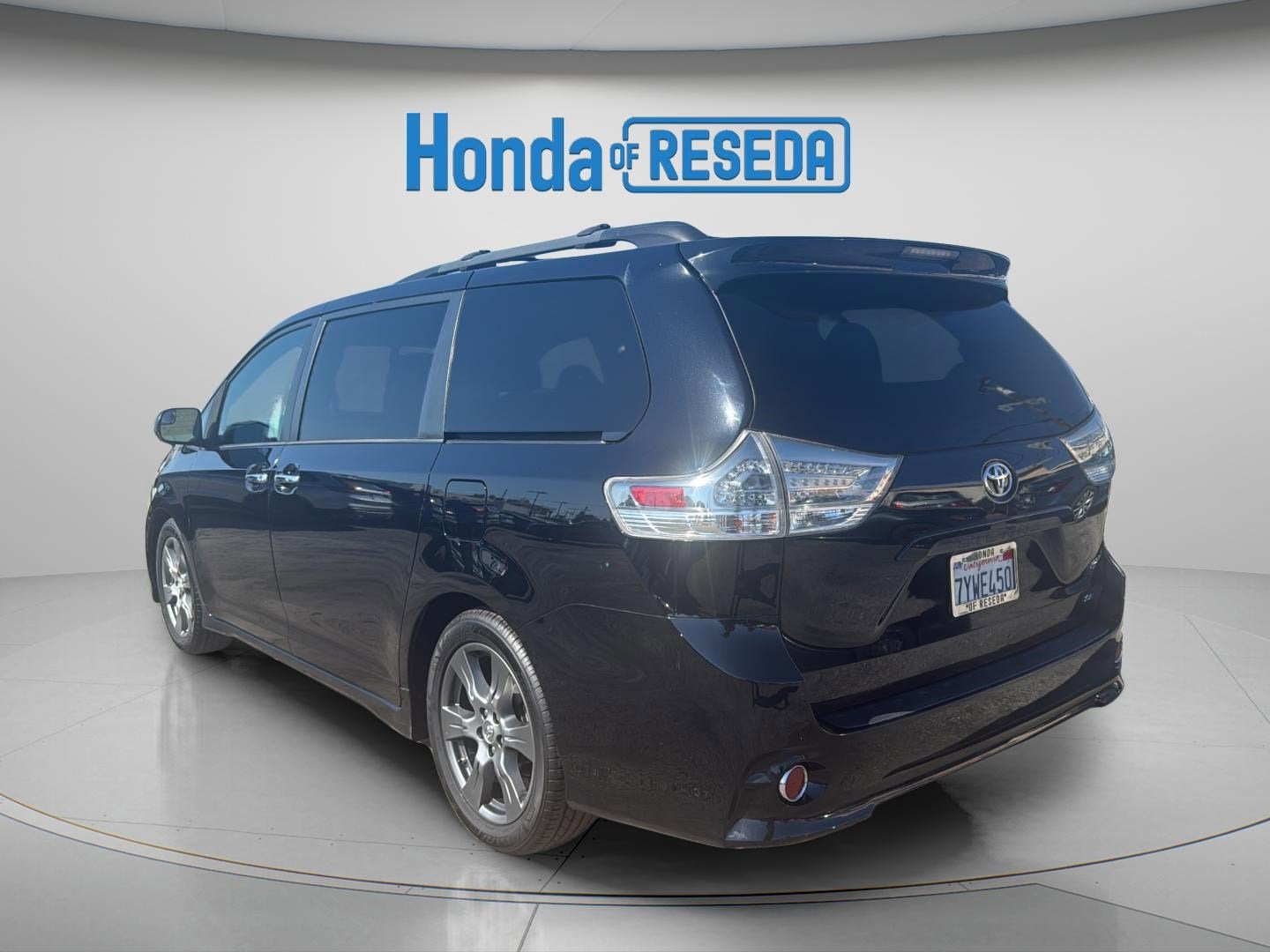 2017 Toyota Sienna SE