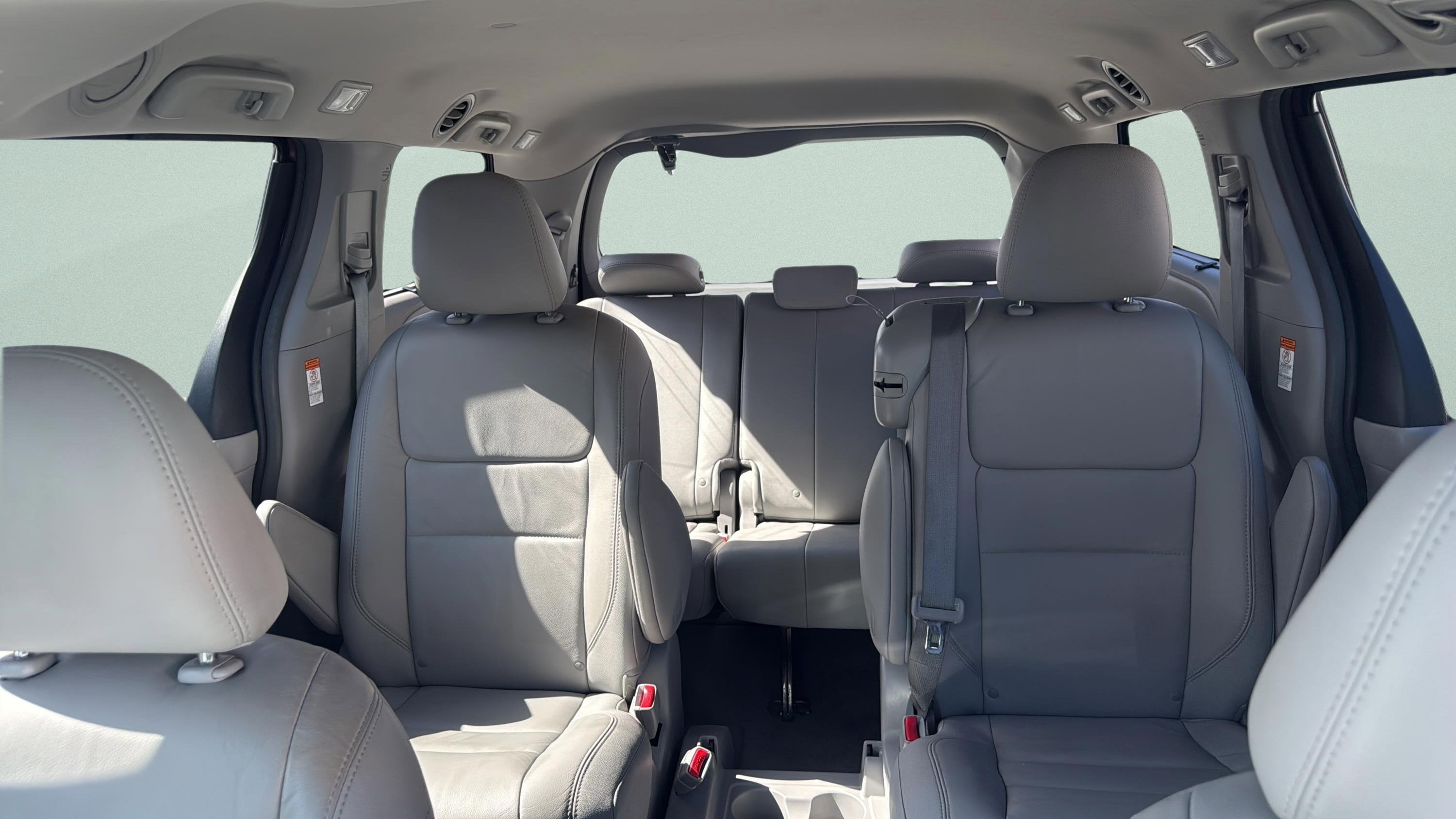 2017 Toyota Sienna XLE
