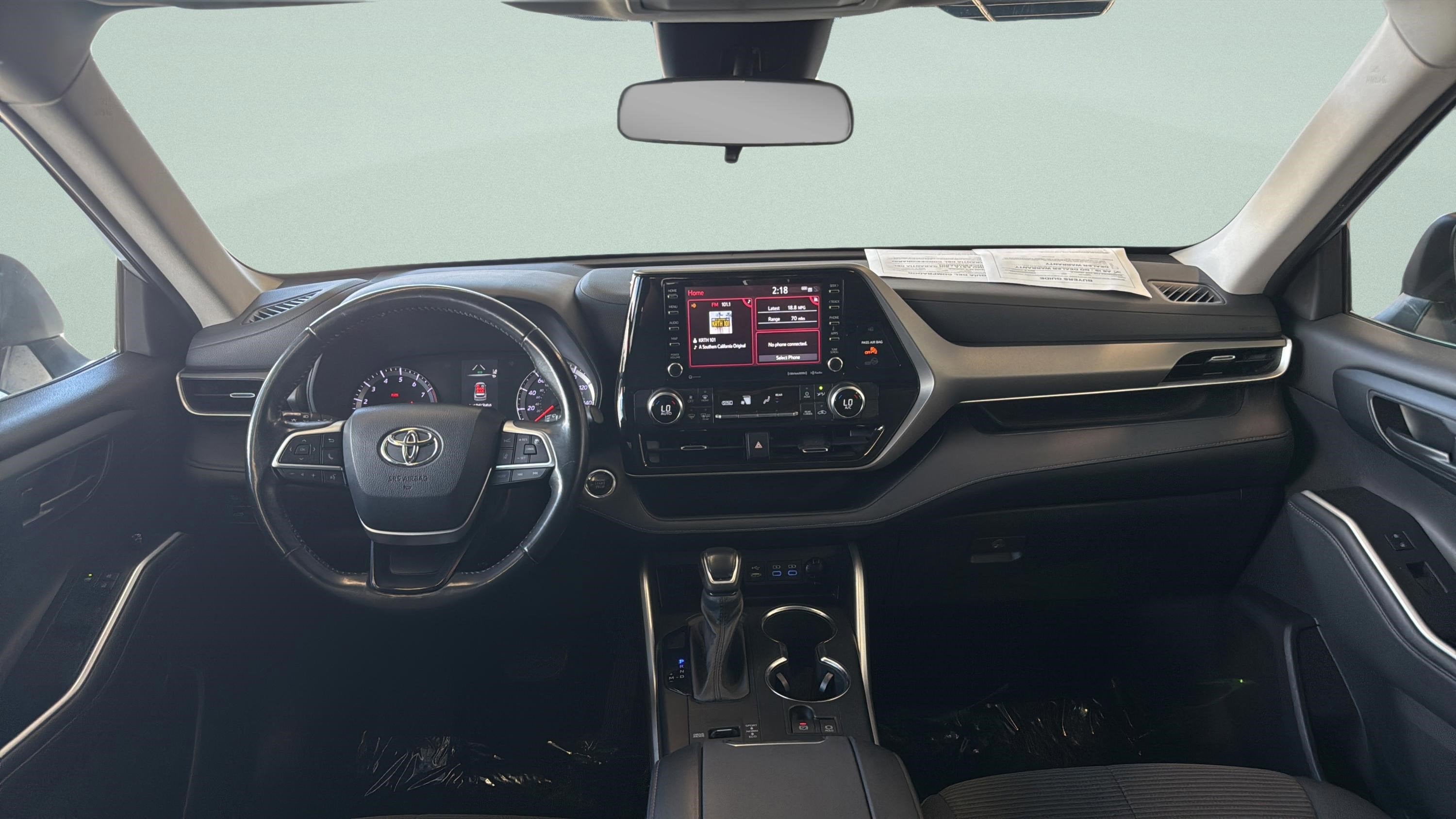 2022 Toyota Highlander LE