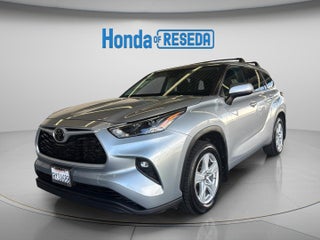 2022 Toyota Highlander LE