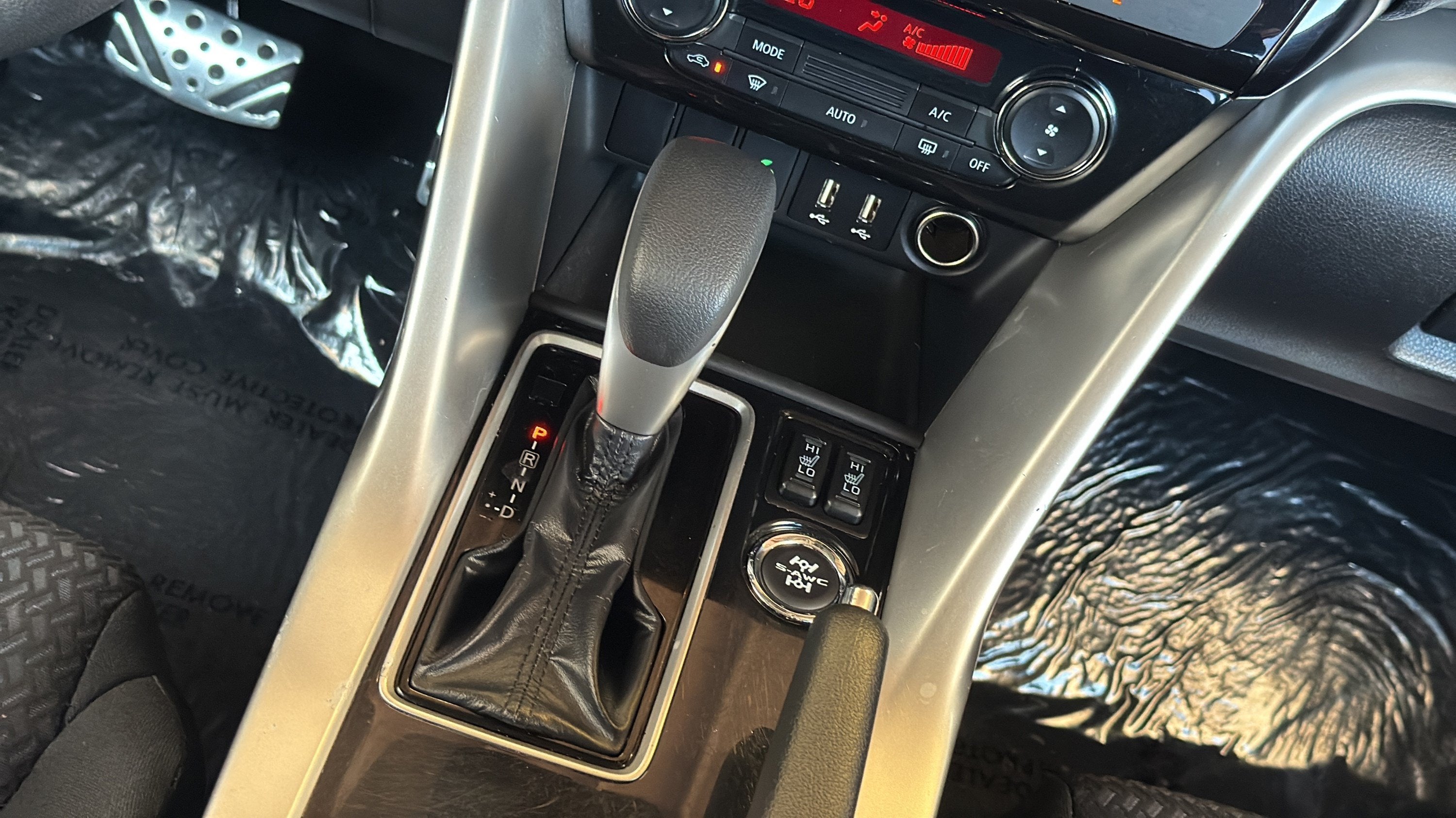 2024 Mitsubishi Eclipse Cross LE