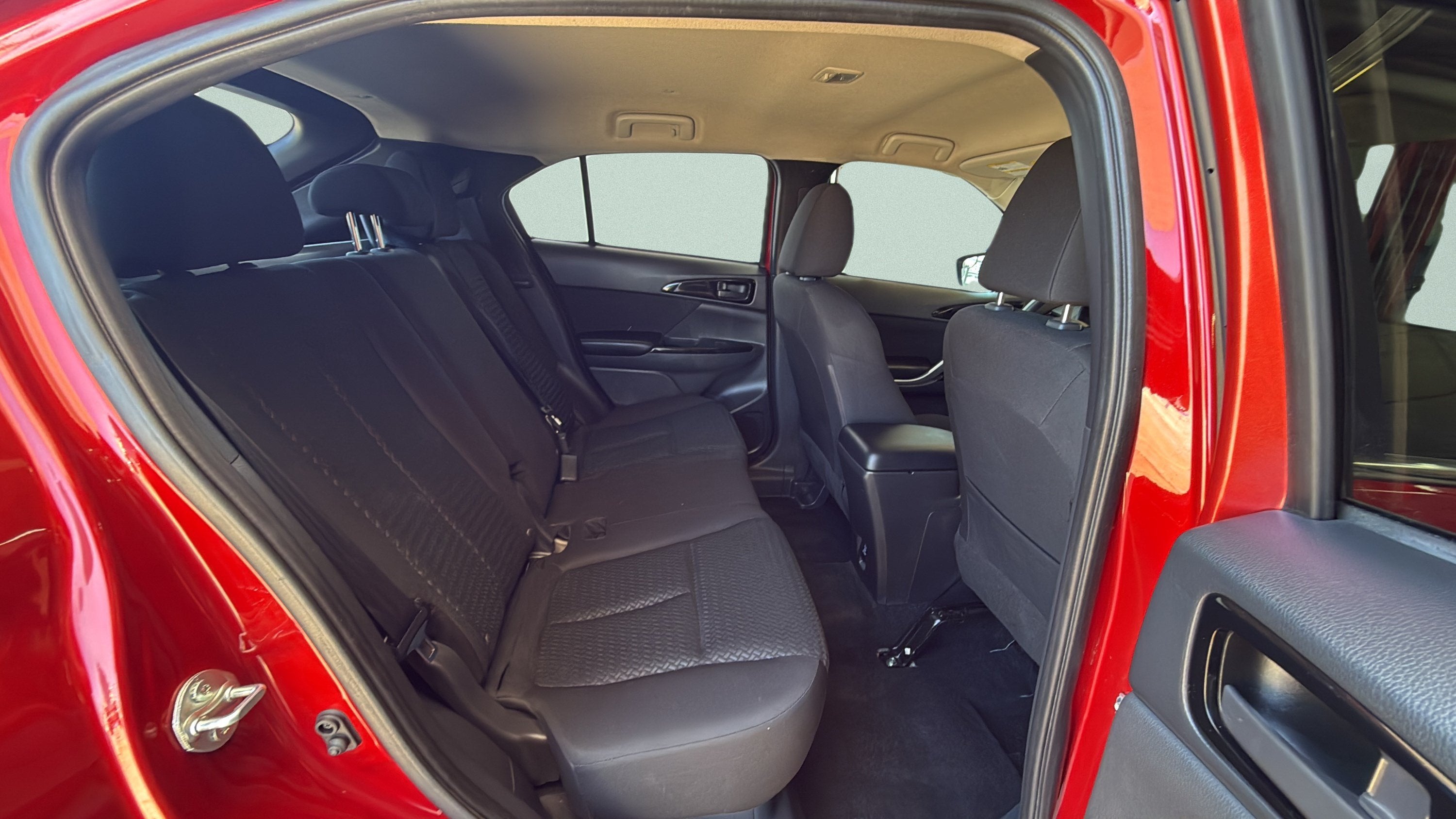 2024 Mitsubishi Eclipse Cross LE