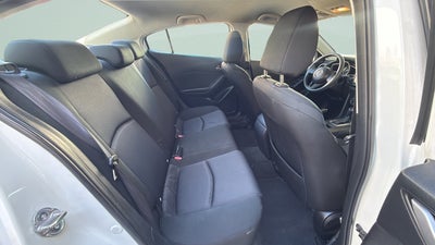 2015 Mazda Mazda3 i SV