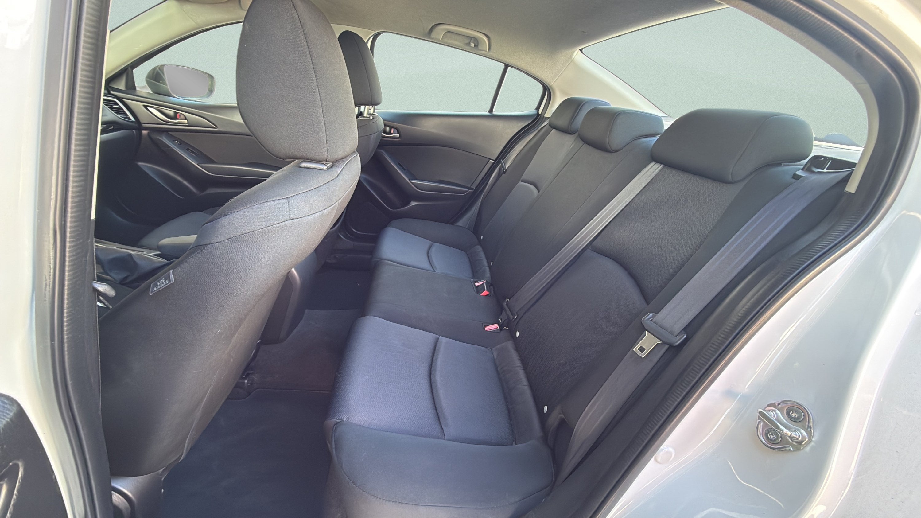 2015 Mazda Mazda3 i SV