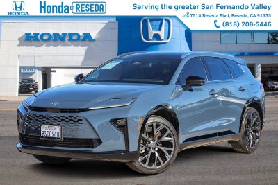 2025 Toyota Crown Signia Limited