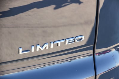 2025 Toyota Crown Signia Limited