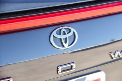 2025 Toyota Crown Signia Limited