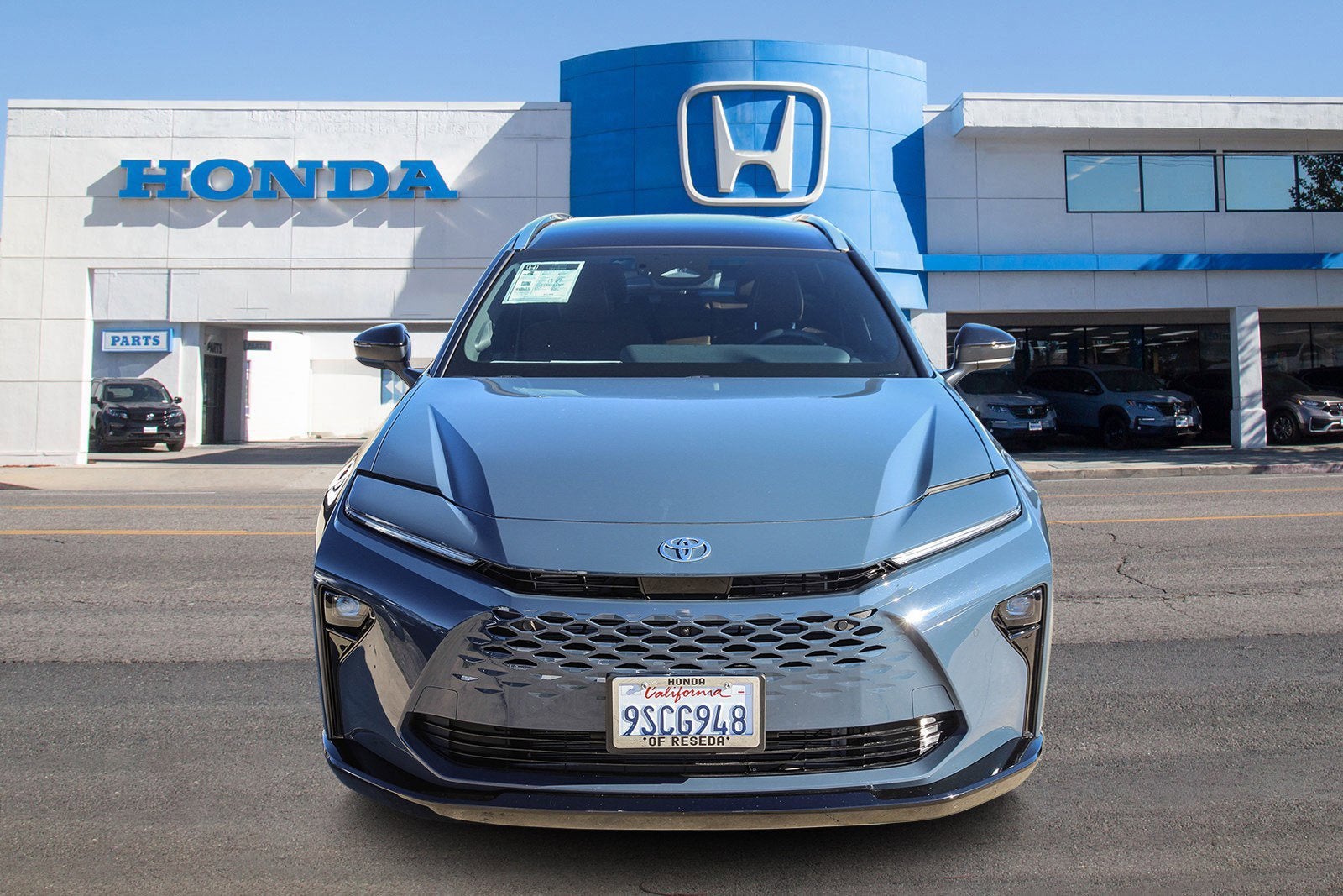 2025 Toyota Crown Signia Limited