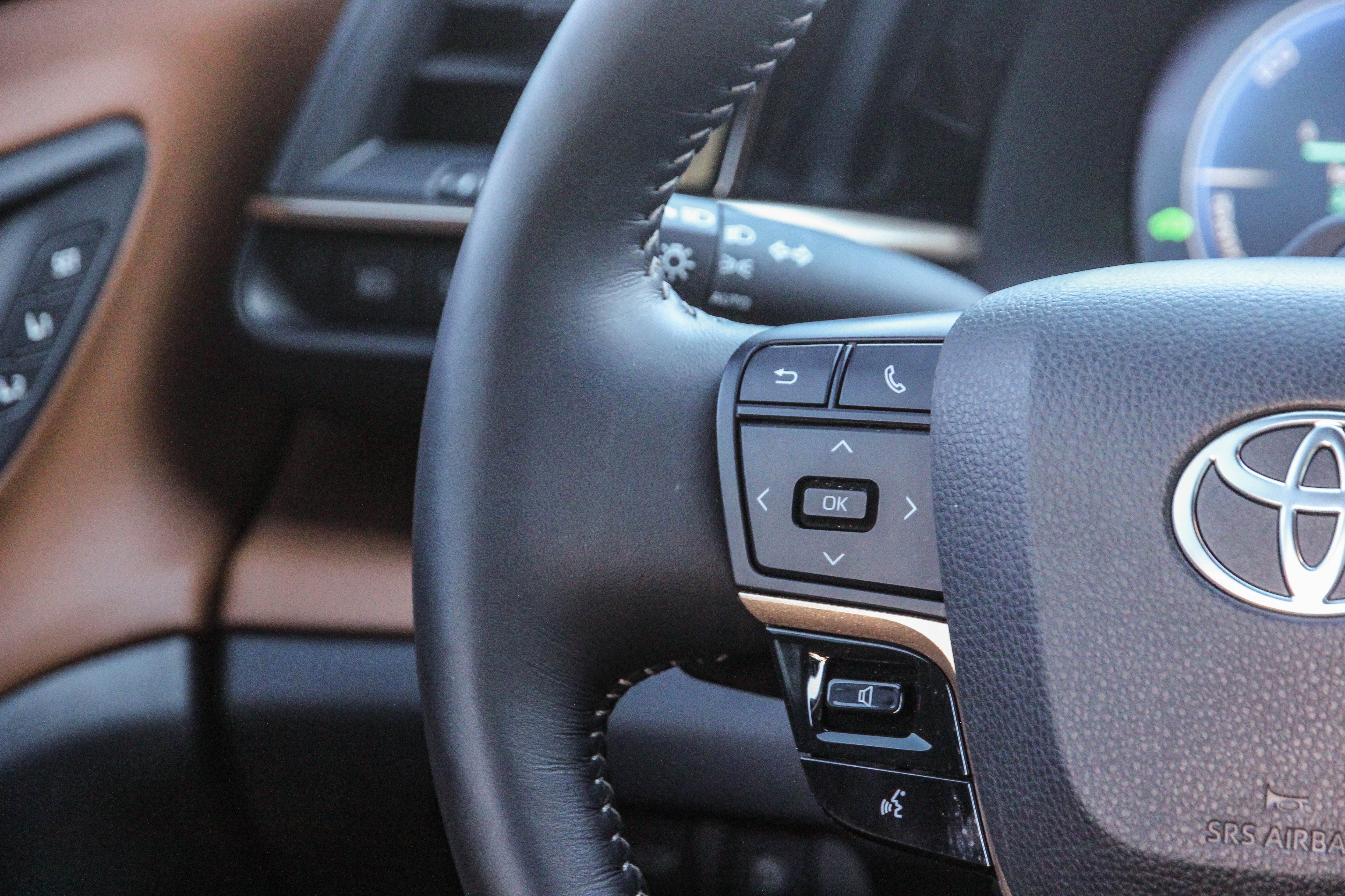 2025 Toyota Crown Signia Limited