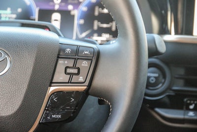 2025 Toyota Crown Signia Limited