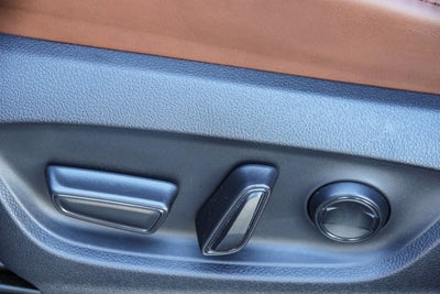 2025 Toyota Crown Signia Limited