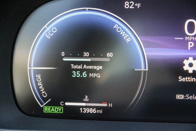 2025 Toyota Crown Signia Limited