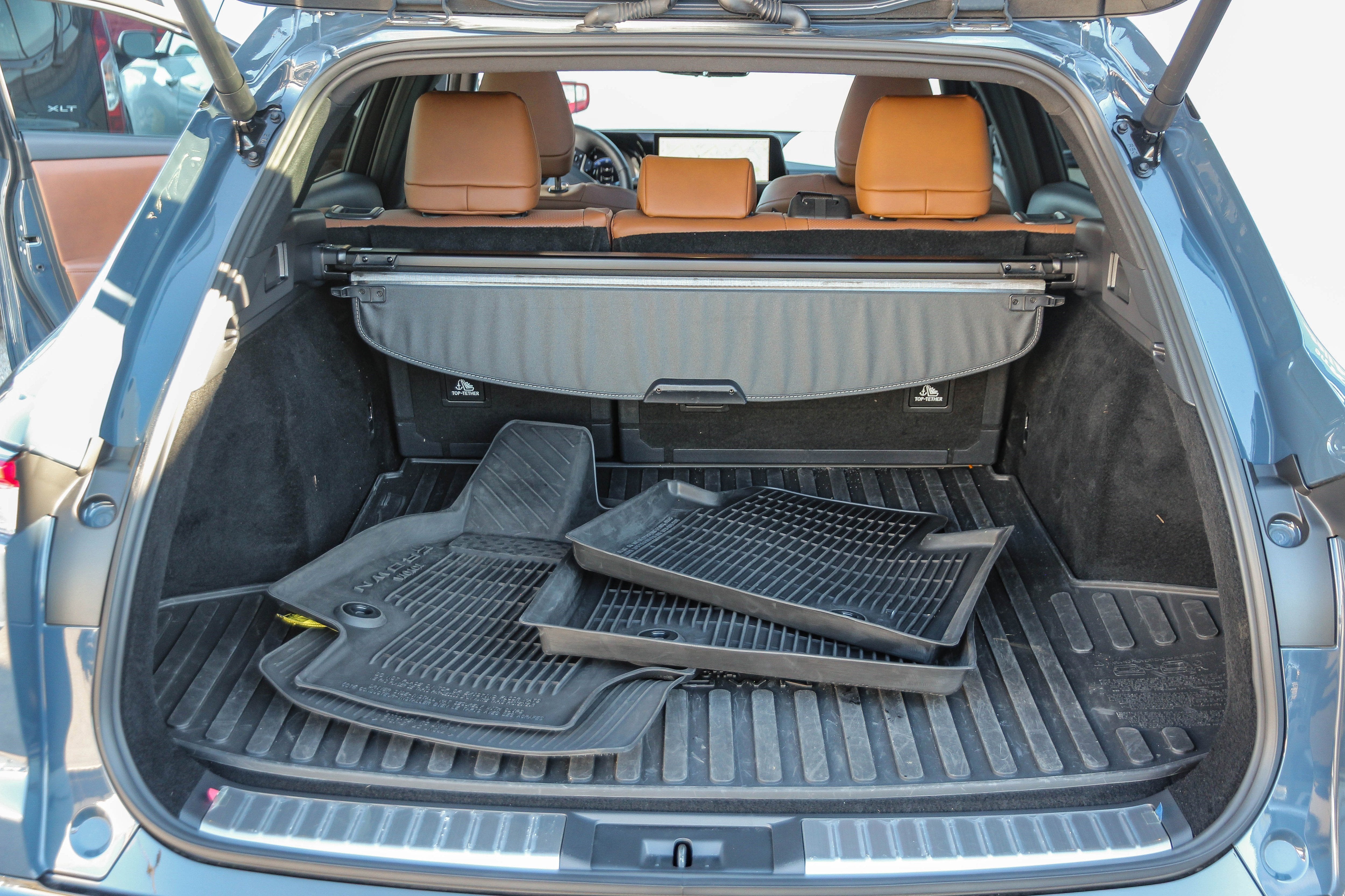 2025 Toyota Crown Signia Limited