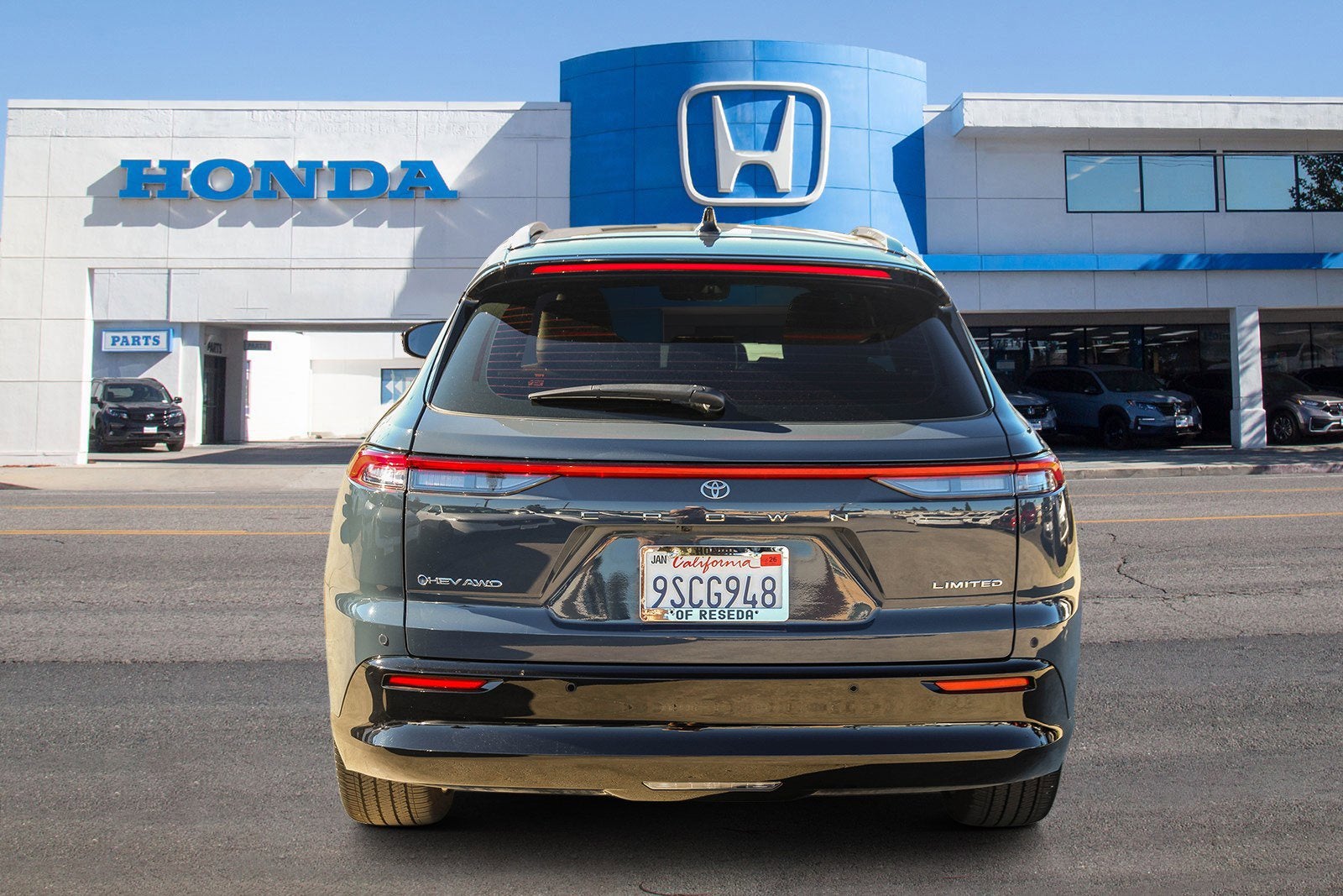 2025 Toyota Crown Signia Limited