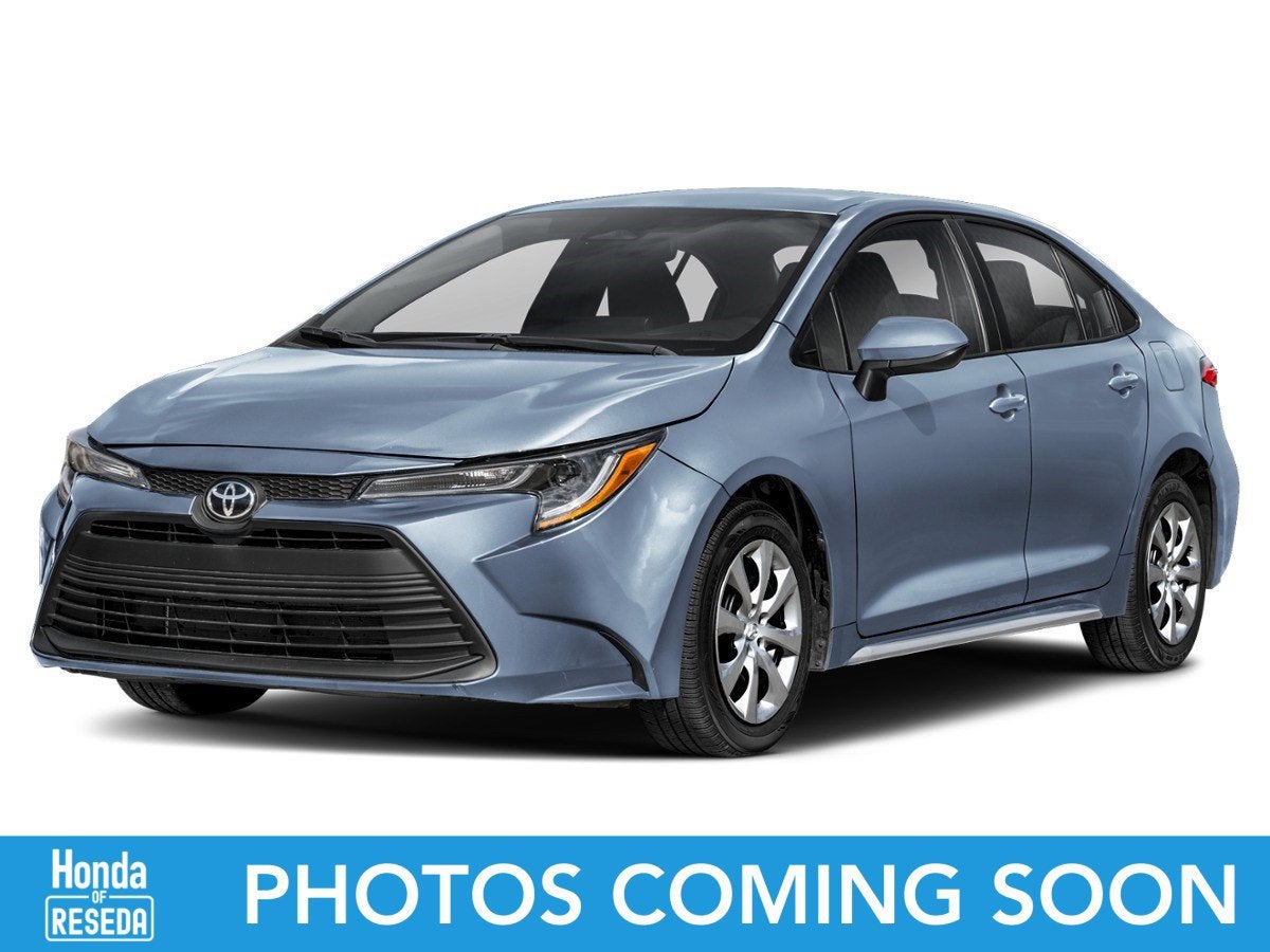 2025 Toyota Corolla LE CVT's photo