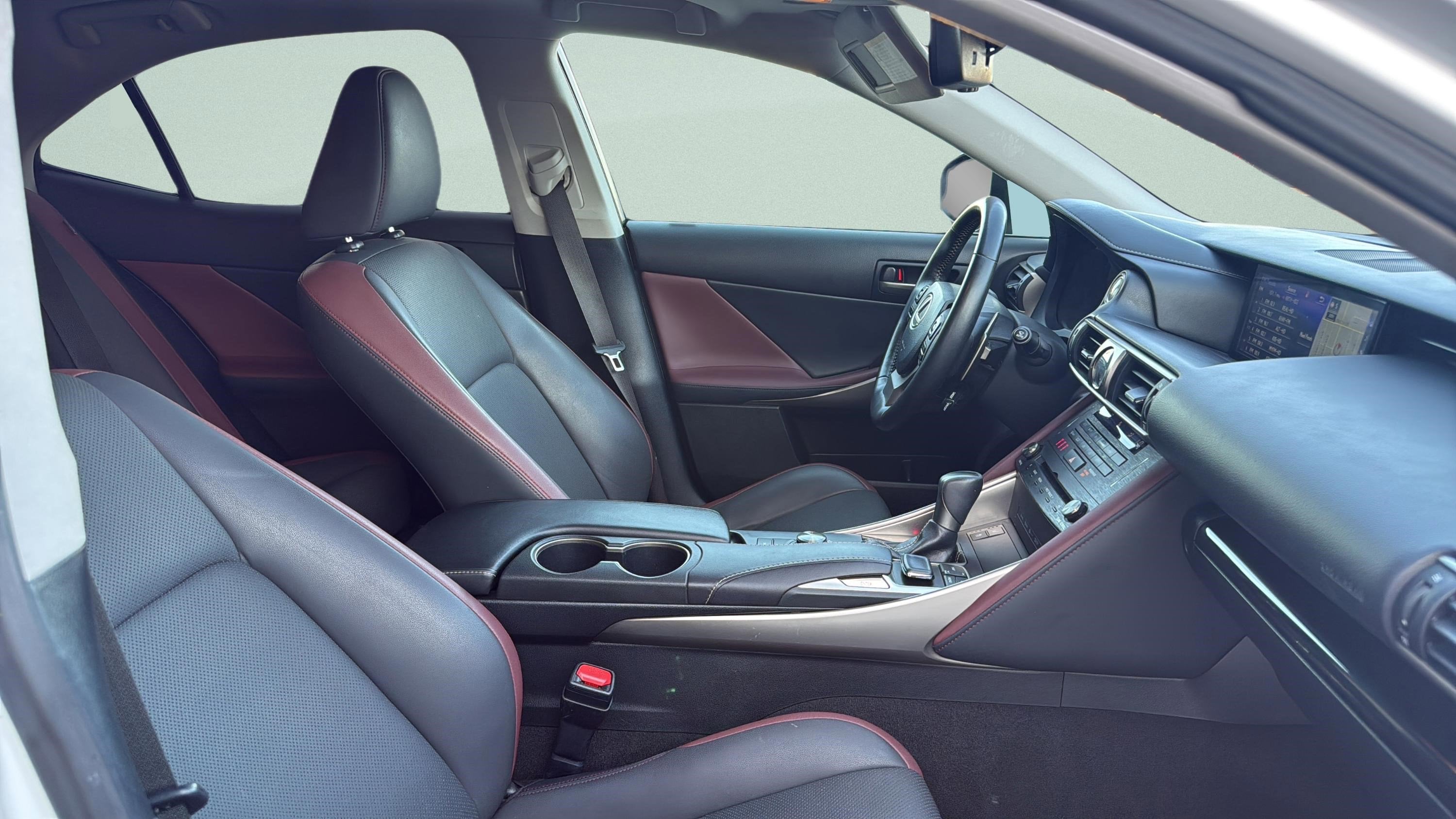 2019 Lexus IS 300 300