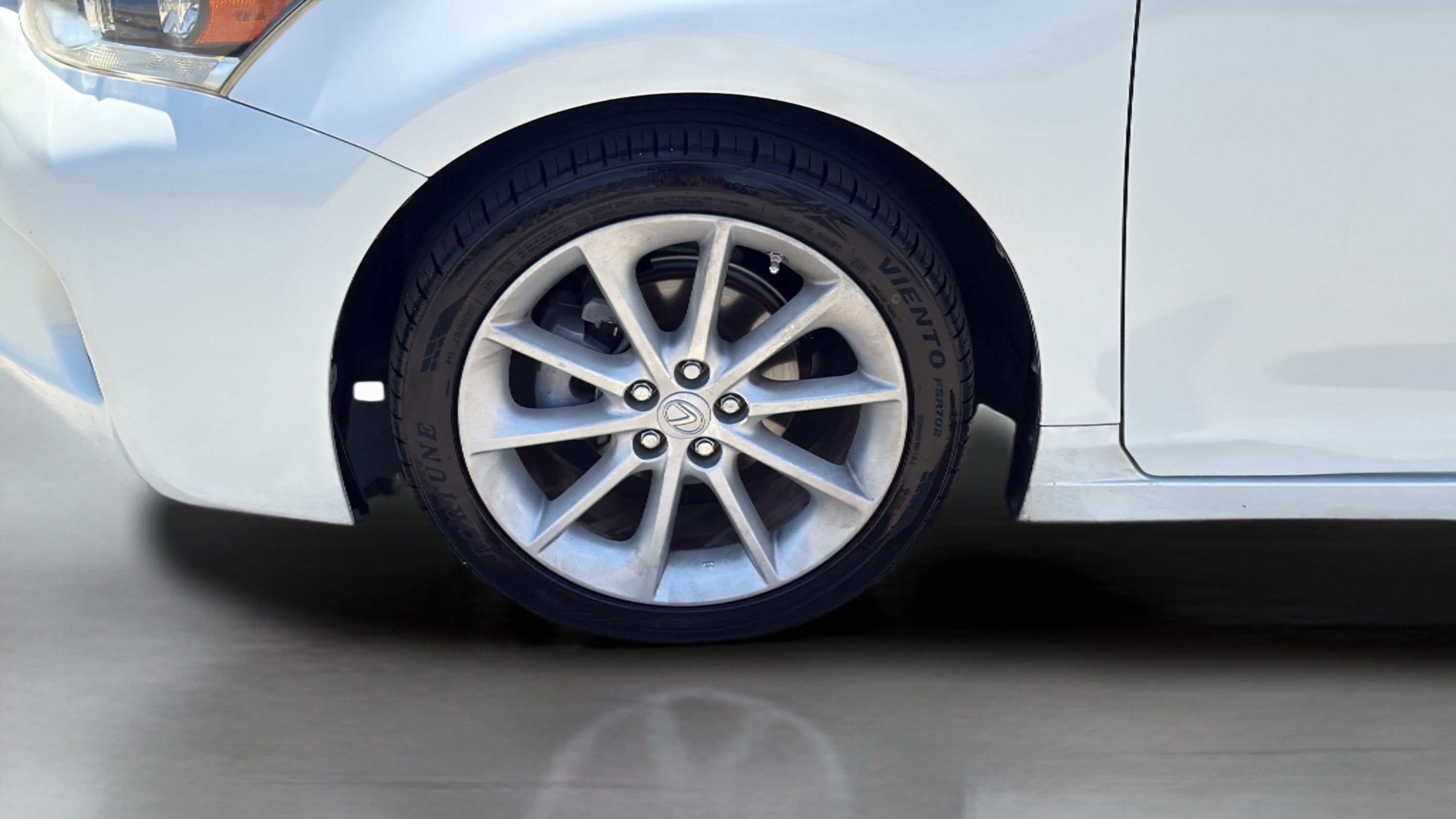 2011 Lexus CT 200h Premium