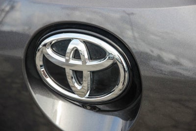 2025 Toyota Corolla Hatchback XSE