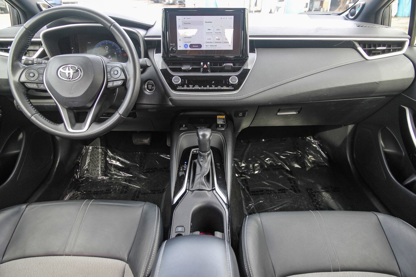 2025 Toyota Corolla Hatchback XSE