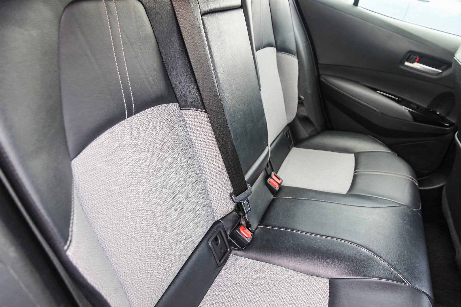 2025 Toyota Corolla Hatchback XSE