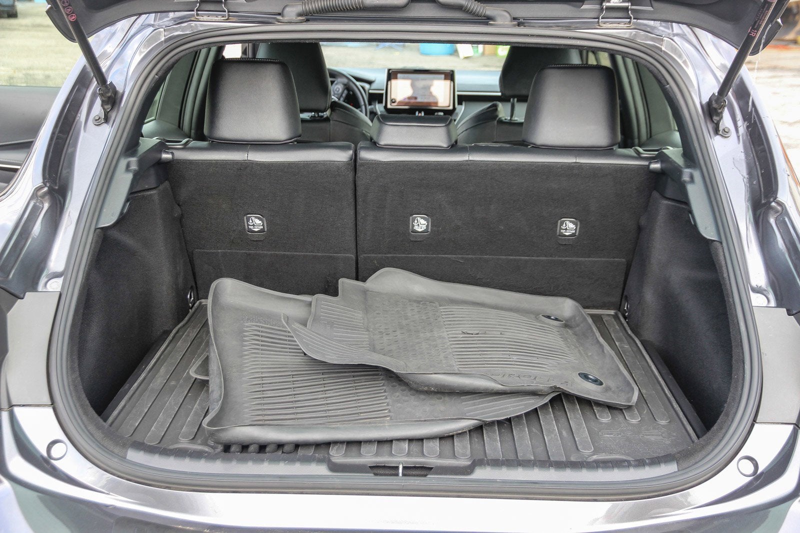 2025 Toyota Corolla Hatchback XSE