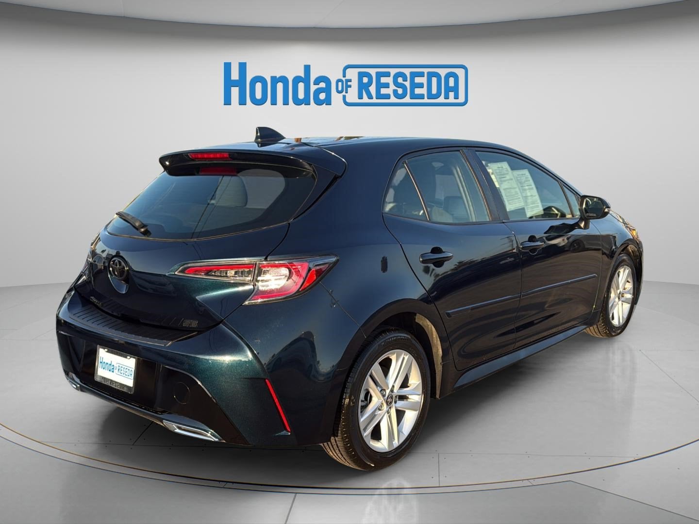 2022 Toyota Corolla Hatchback SE