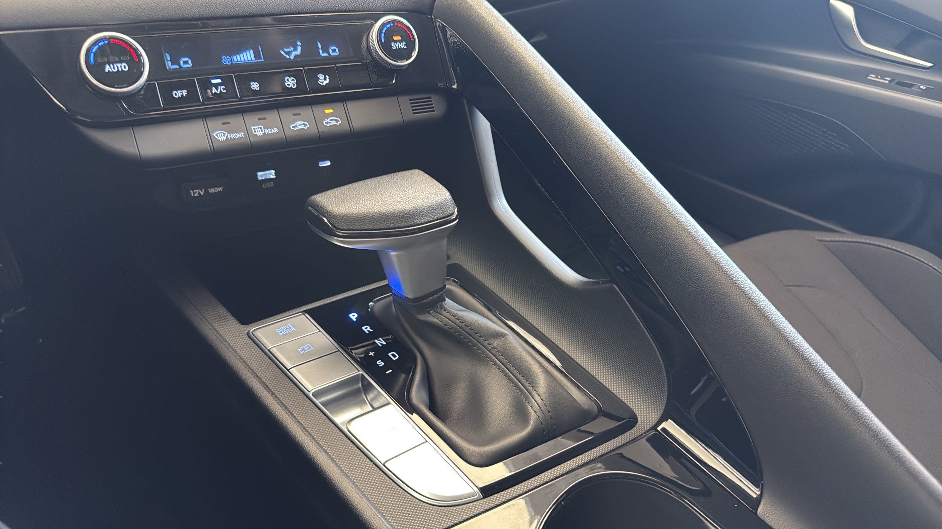 2025 Hyundai Elantra Hybrid Blue