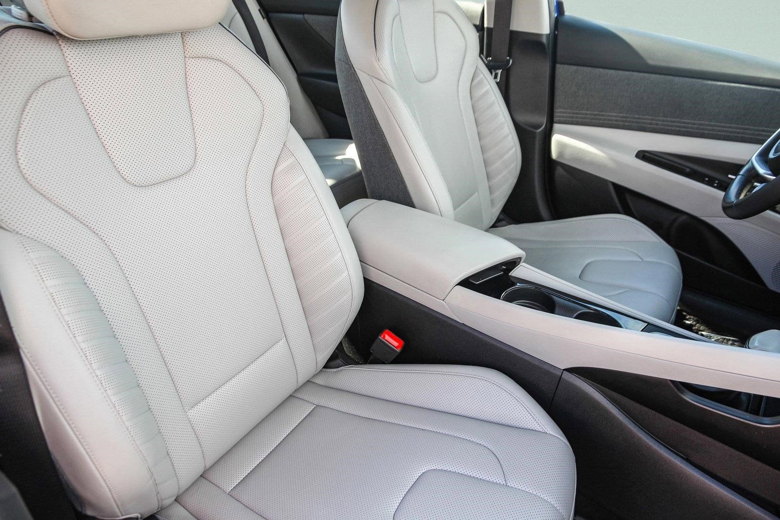 2024 Hyundai Elantra Hybrid Limited