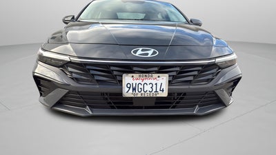 2025 Hyundai Elantra Hybrid Limited