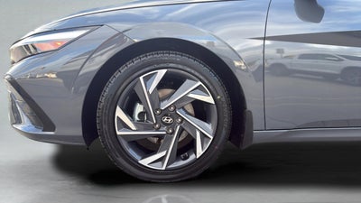 2025 Hyundai Elantra Hybrid Limited