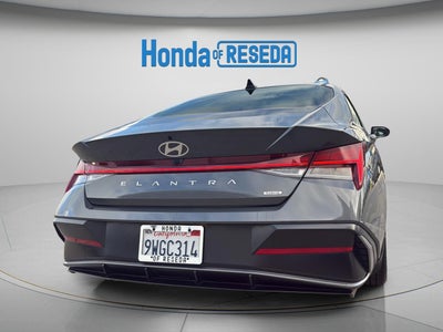 2025 Hyundai Elantra Hybrid Limited