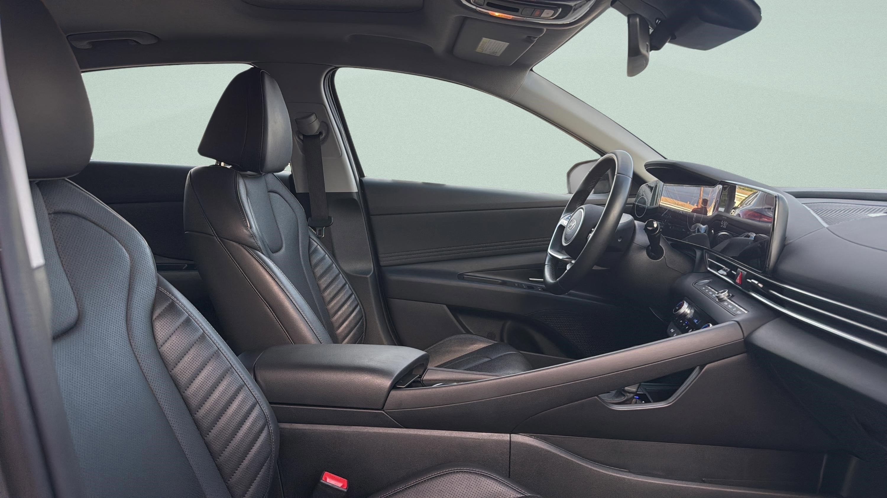 2025 Hyundai Elantra Hybrid Limited