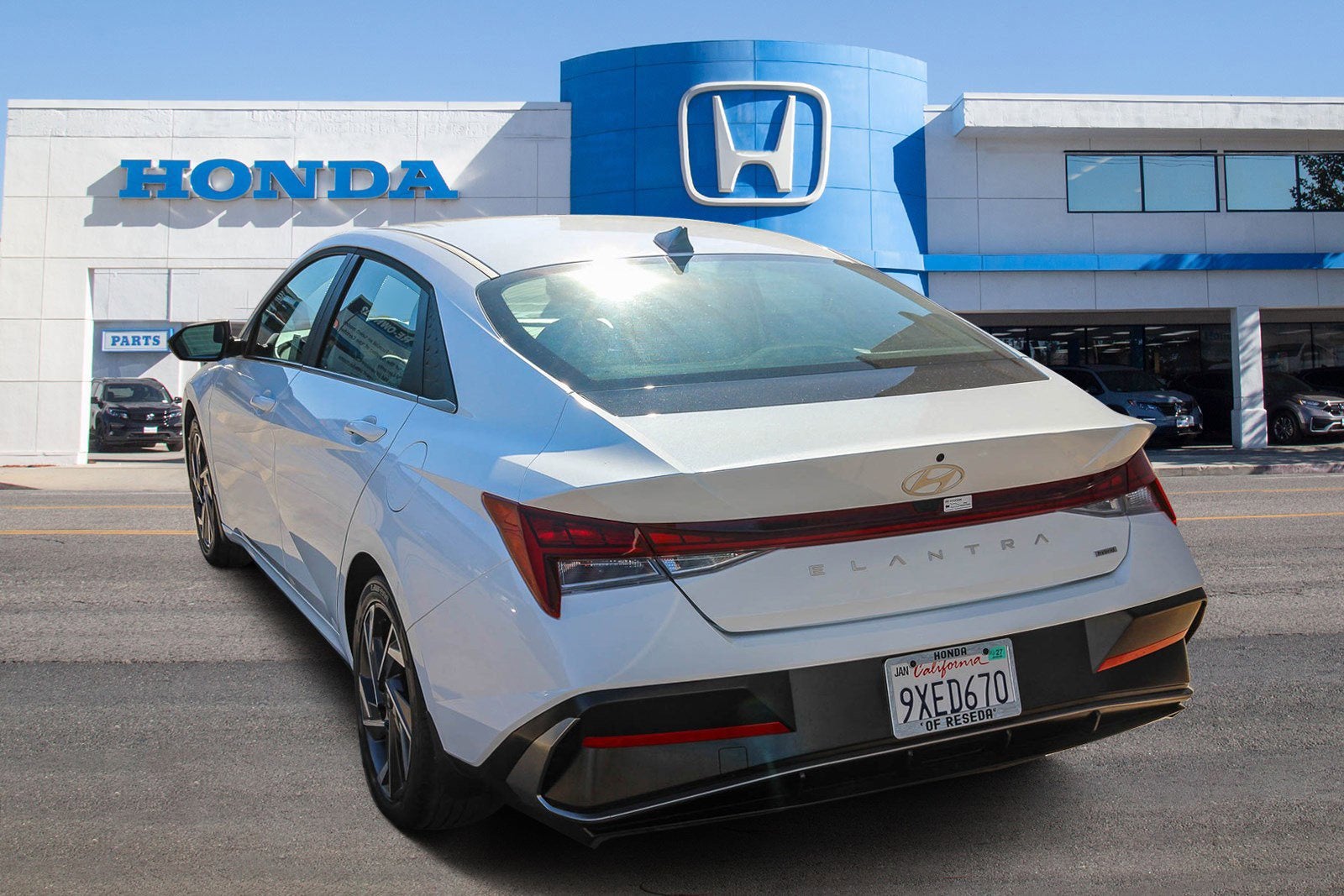 2025 Hyundai Elantra Hybrid Limited