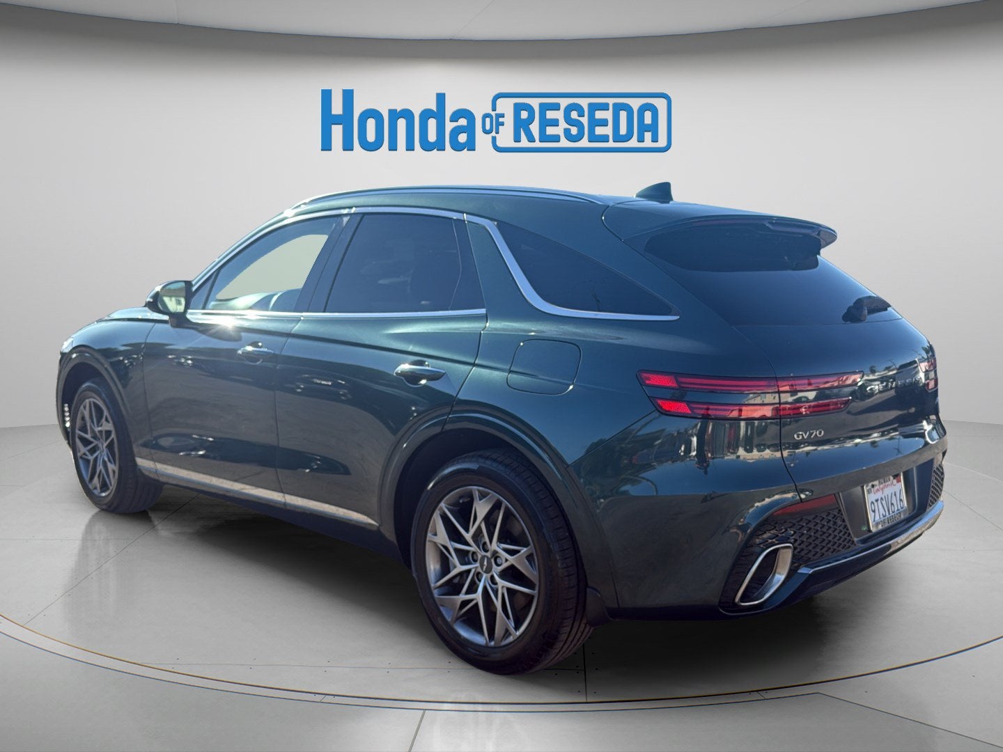 2023 Genesis GV70 2.5T