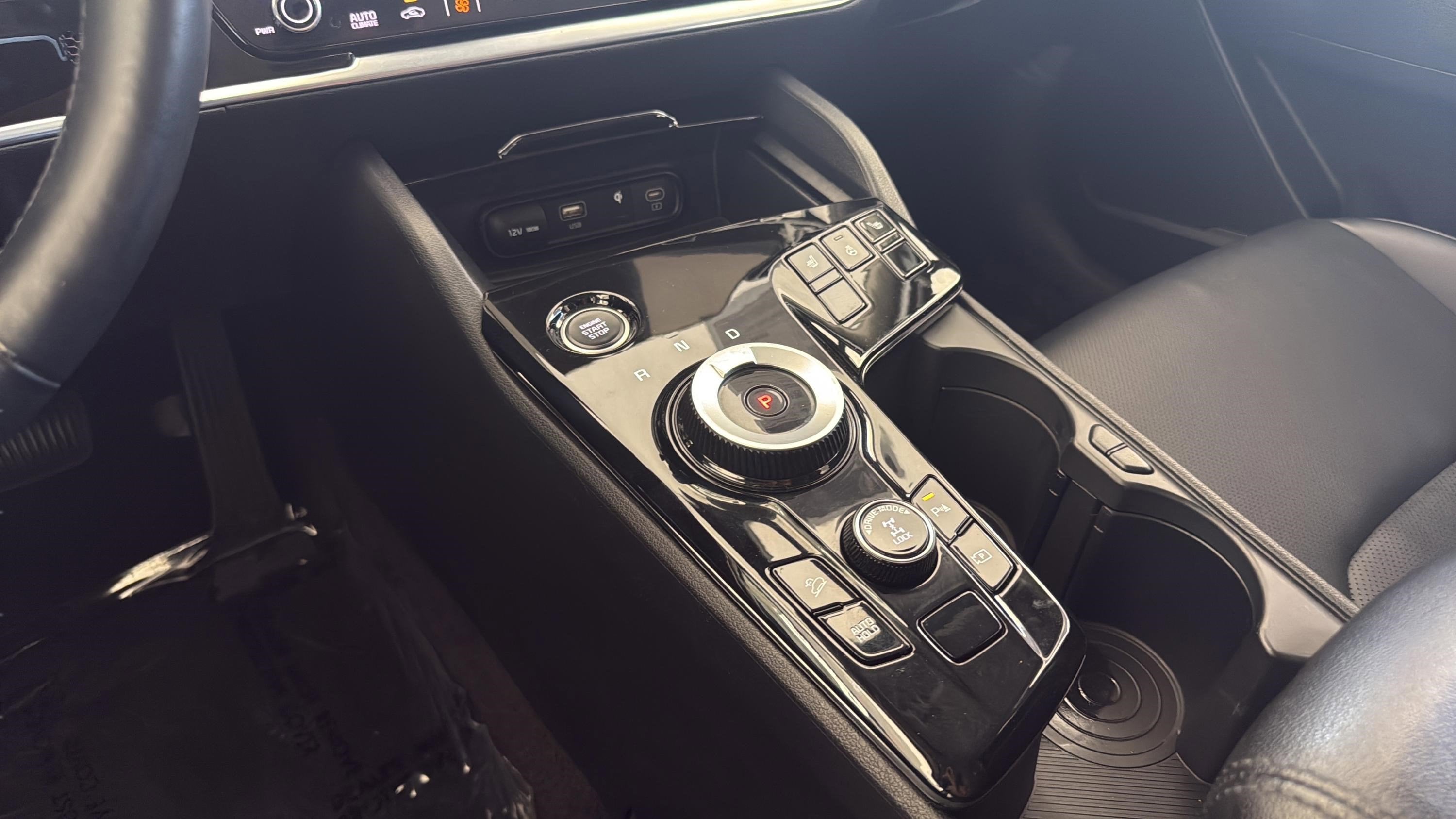 2023 Kia Sportage Hybrid EX