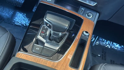 2023 Audi Q5 S line Premium
