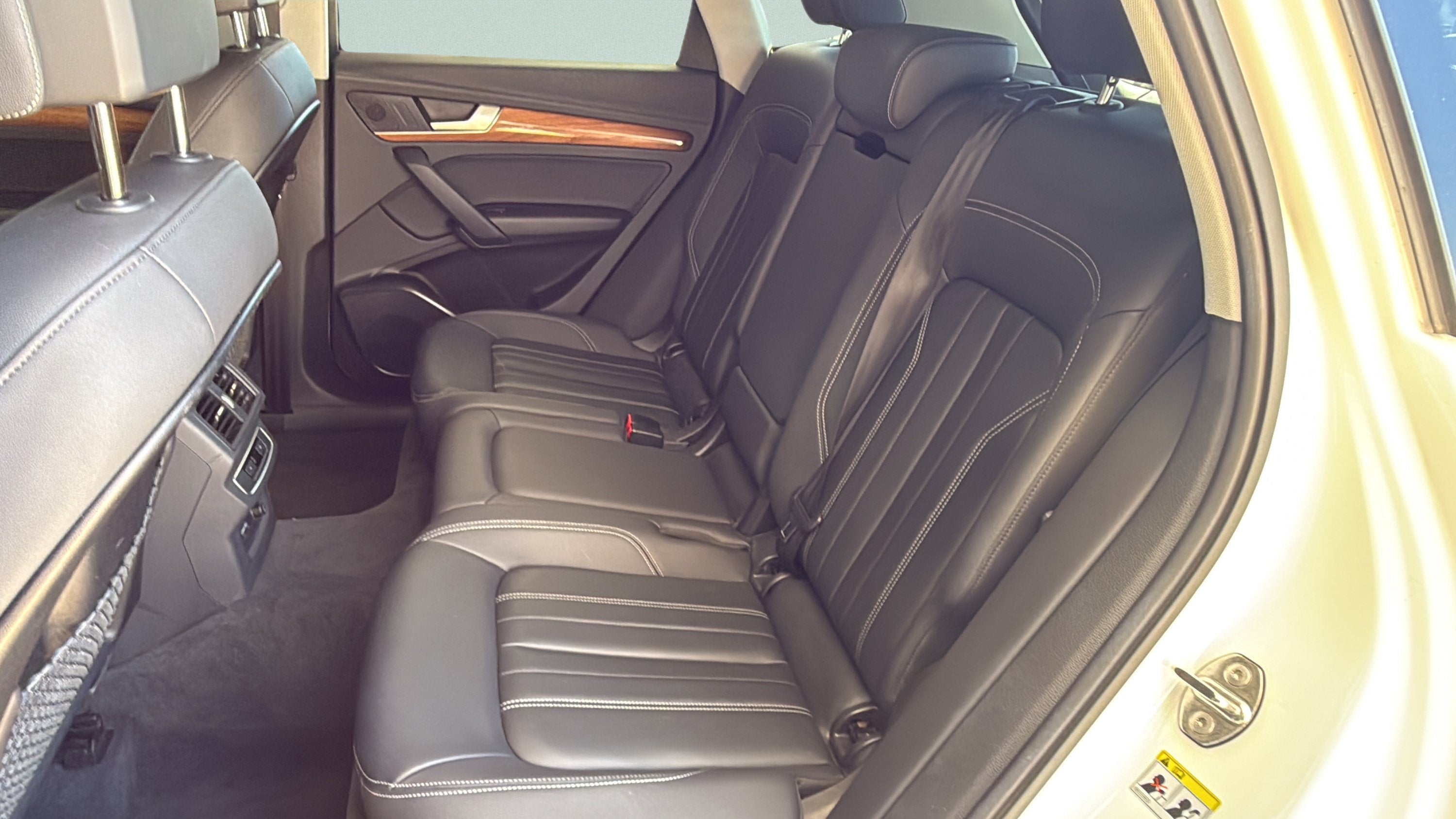 2023 Audi Q5 S line Premium