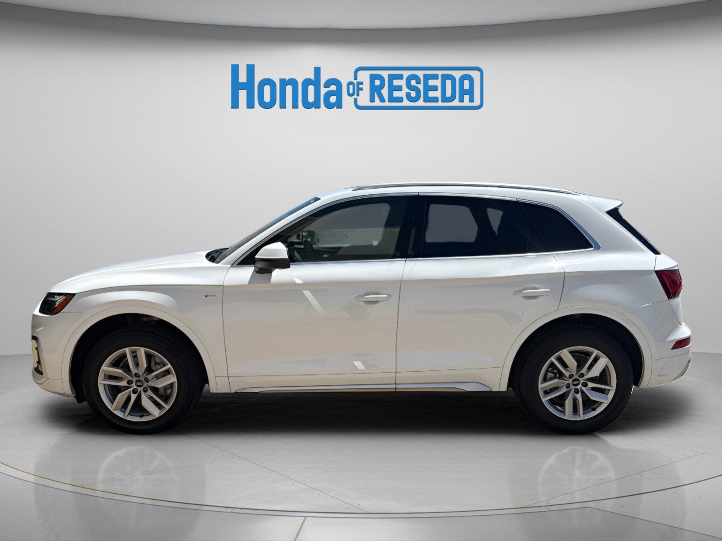 2023 Audi Q5 S line Premium