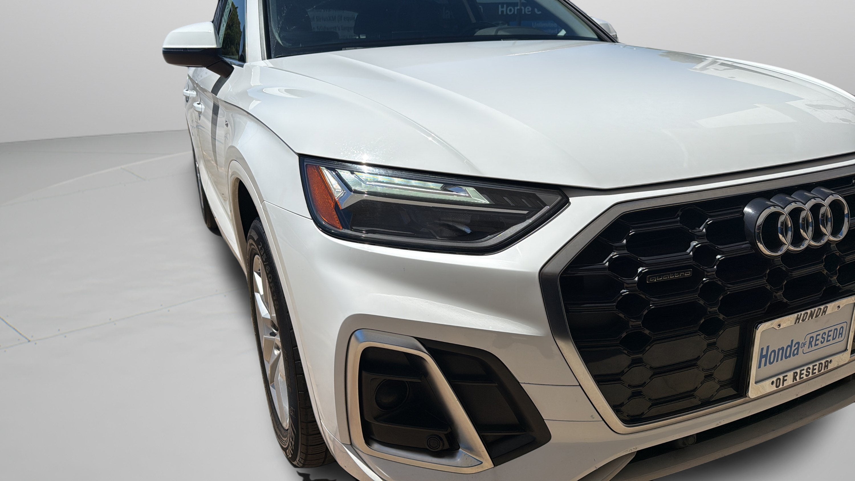 2023 Audi Q5 S line Premium