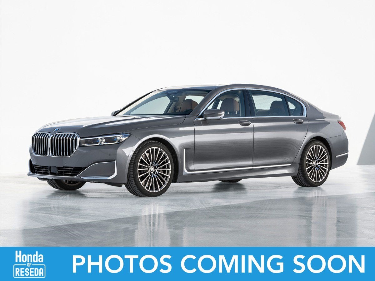 2021 BMW 7 Series 740i