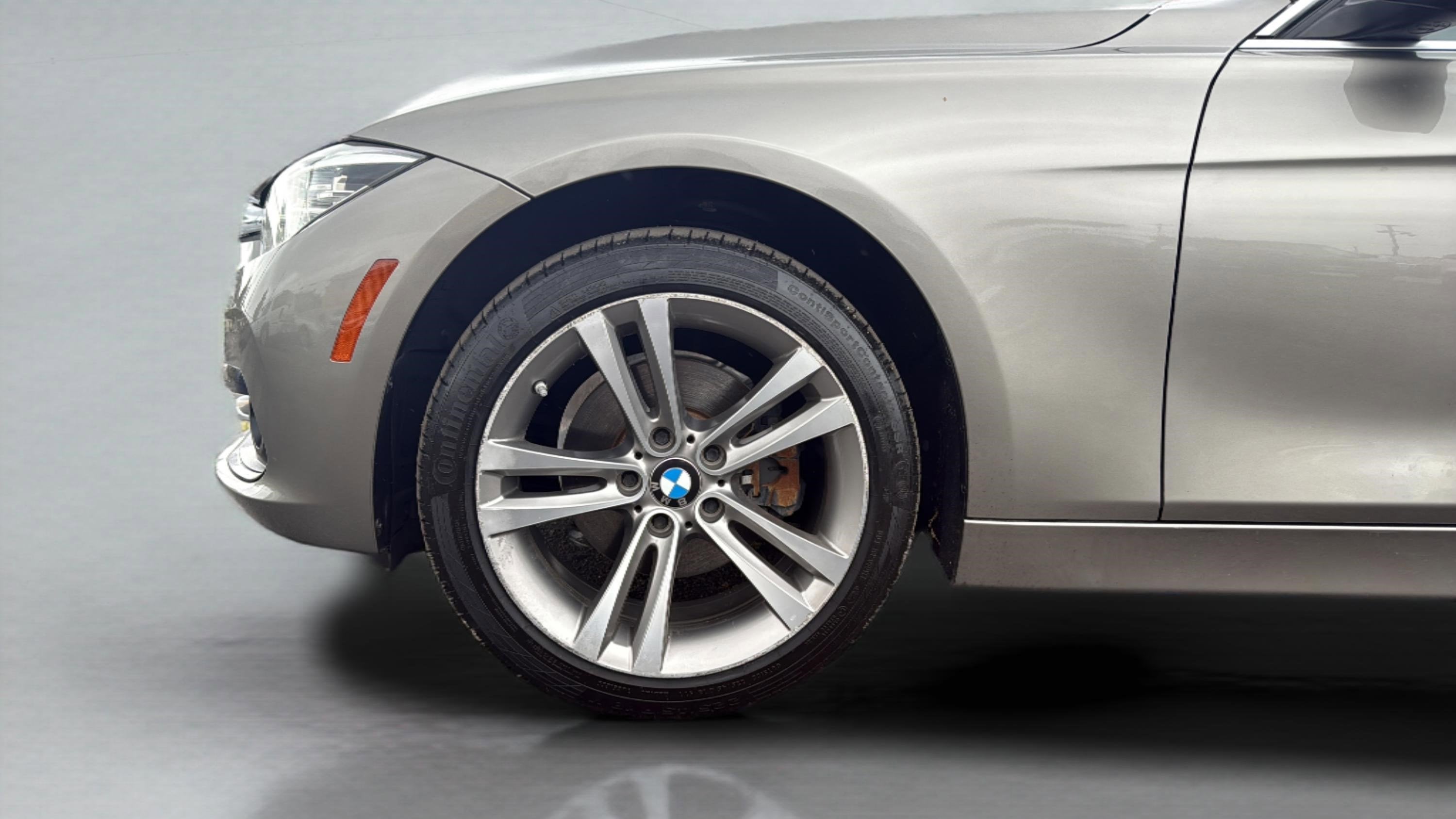 2018 BMW 3 Series 330i