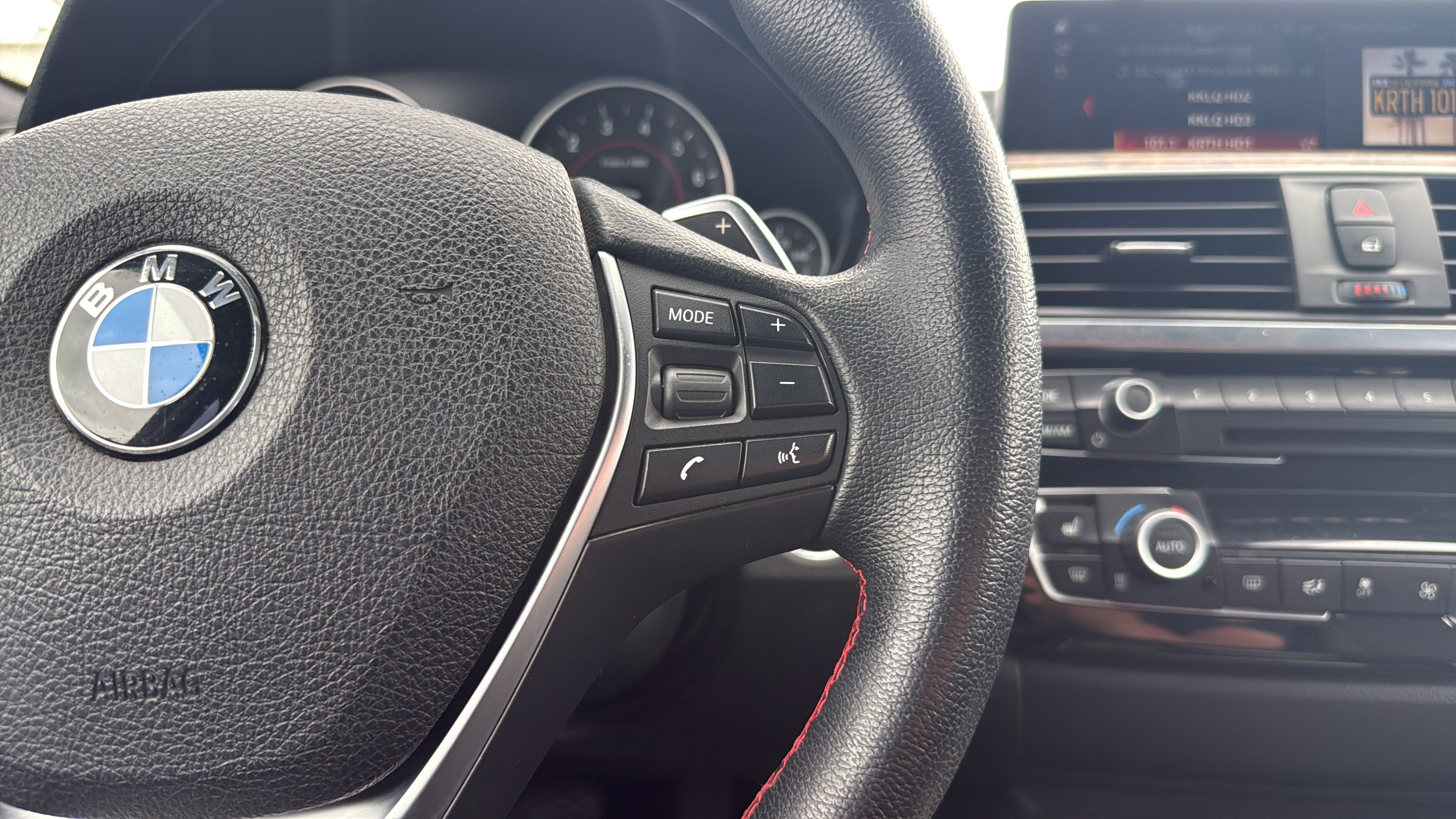 2018 BMW 3 Series 330i