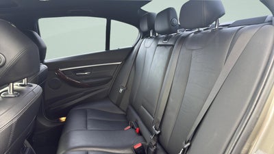 2018 BMW 3 Series 330i